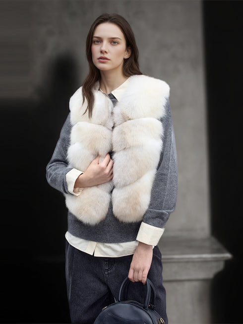 Women’s Short Fox Fur Vest | Chic Fall Winter Sleeveless Jacket by Sagafurs-Inspired Design