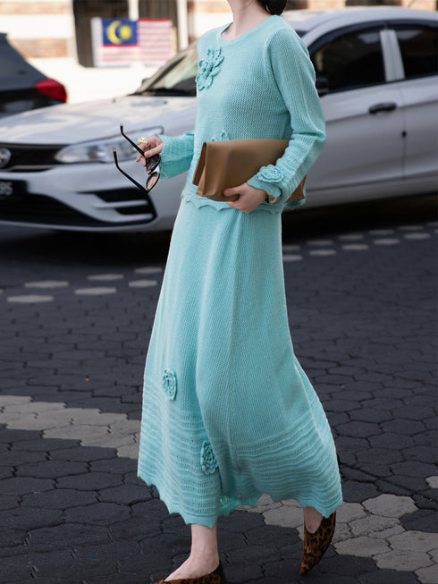 Youthful Fashion Set – 100% Wool 3D Floral Loose Top & Skirt Two-Piece