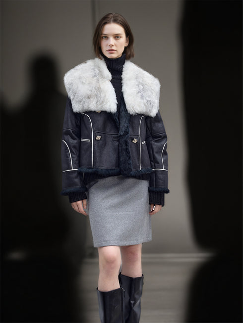 Women’s Short Shearling Suede Coat with Wool-Blend Collar | Stylish Winter Jacket