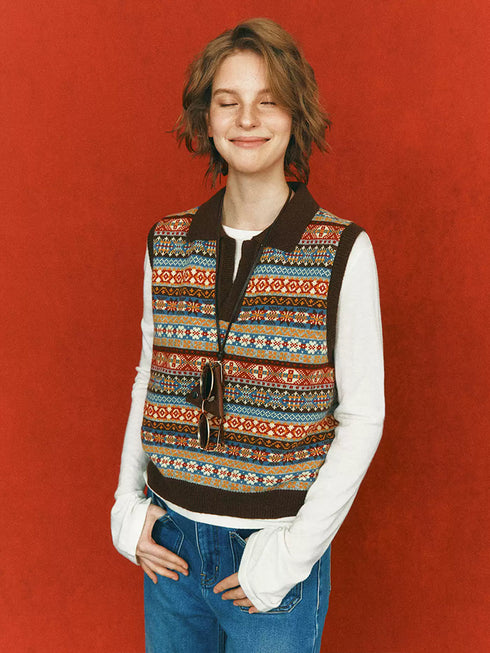Fair Isle Jacquard Knit Vest for Women – French Vintage Scissor V-Neck Geometric Sweater Top