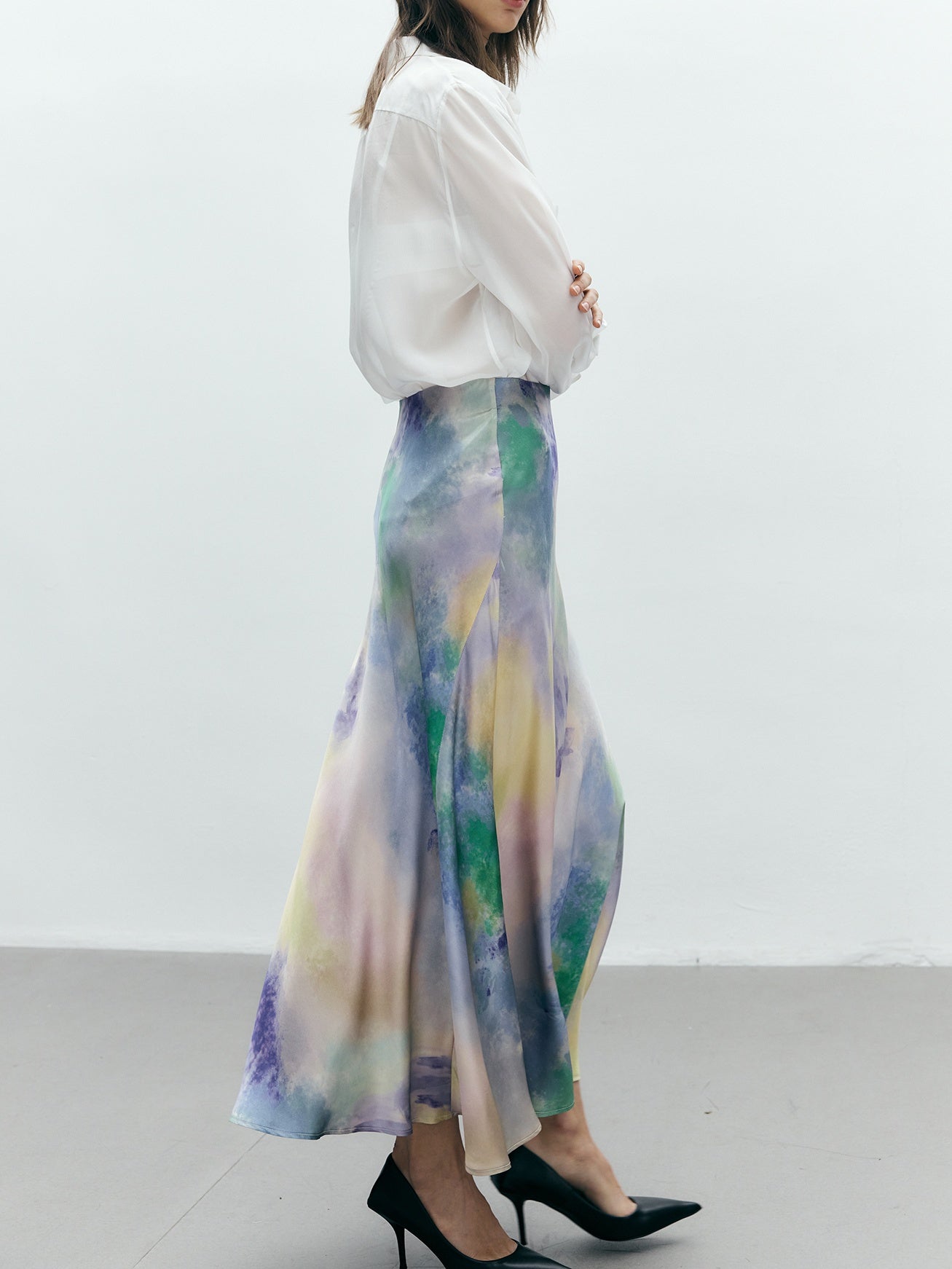French Ombre Print Mulberry Silk A-Line Skirt – High-Waisted Satin Design