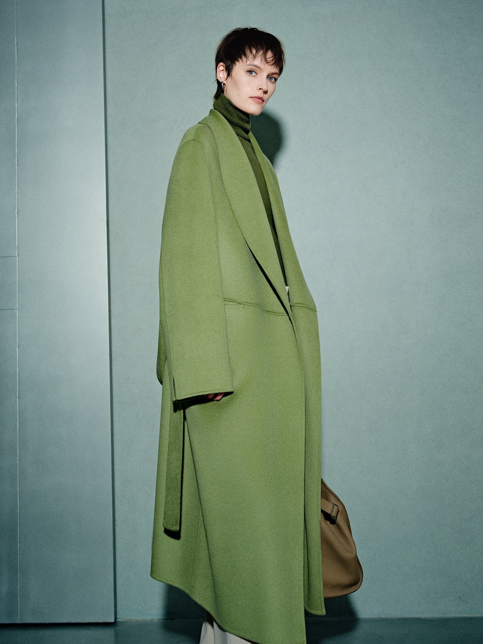 100% Cashmere Double-Faced Coat for Women – Elegant Moonlight Green Wool Overcoat