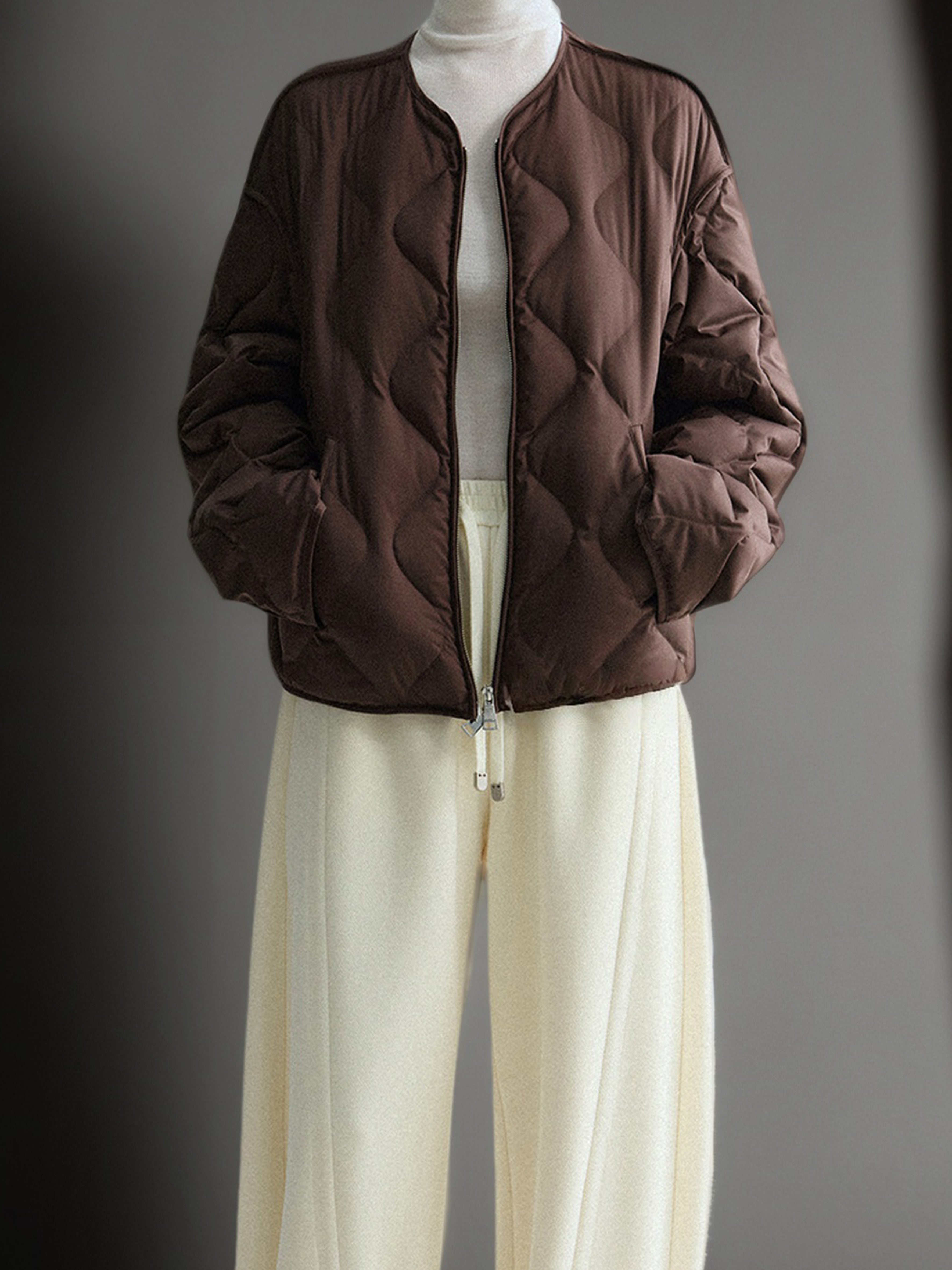 90% Polish White Duck Down Quilted Puffer Jacket for Women Winter with Scarf