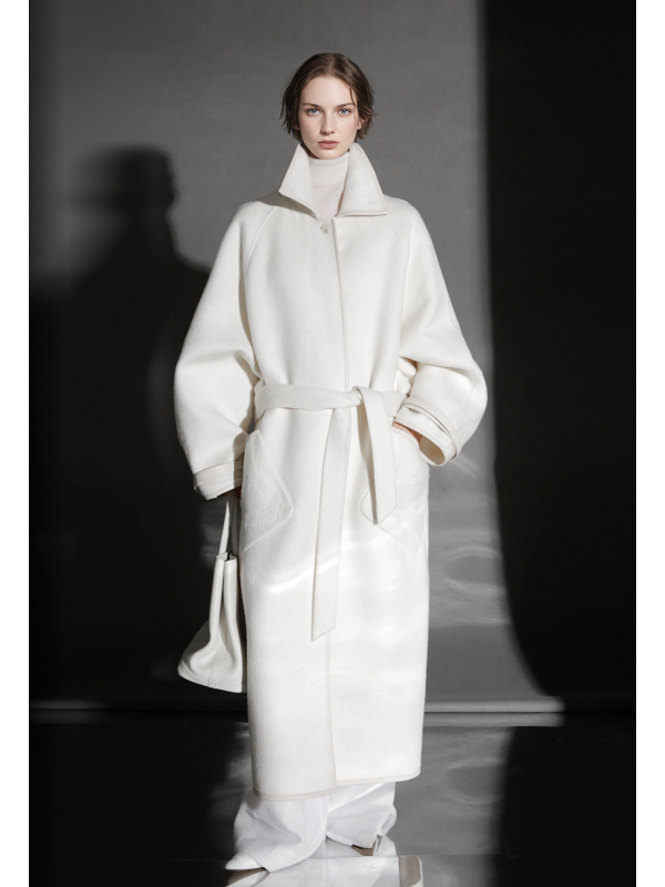 Chain Pattern Wool Coat for Women – Double-Faced Alpaca Wool Overcoat with Leather Trim, Chic Oversized Silhouette Winter Outerwear