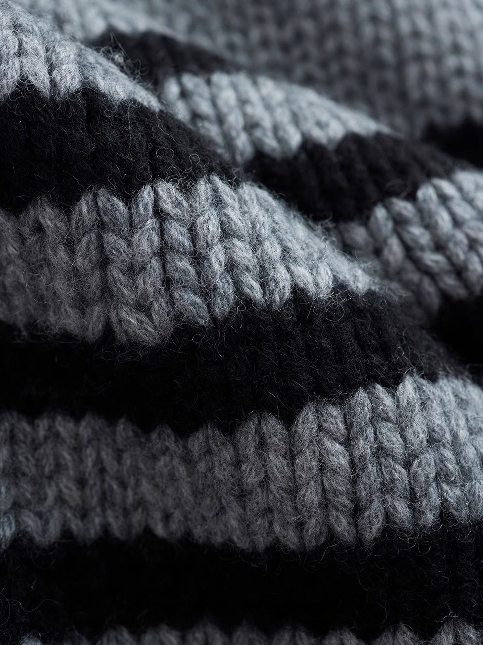 Women’s Relaxed Wool Striped Sweater with Sweetheart Neckline | Minimalist Fall/Winter Knit