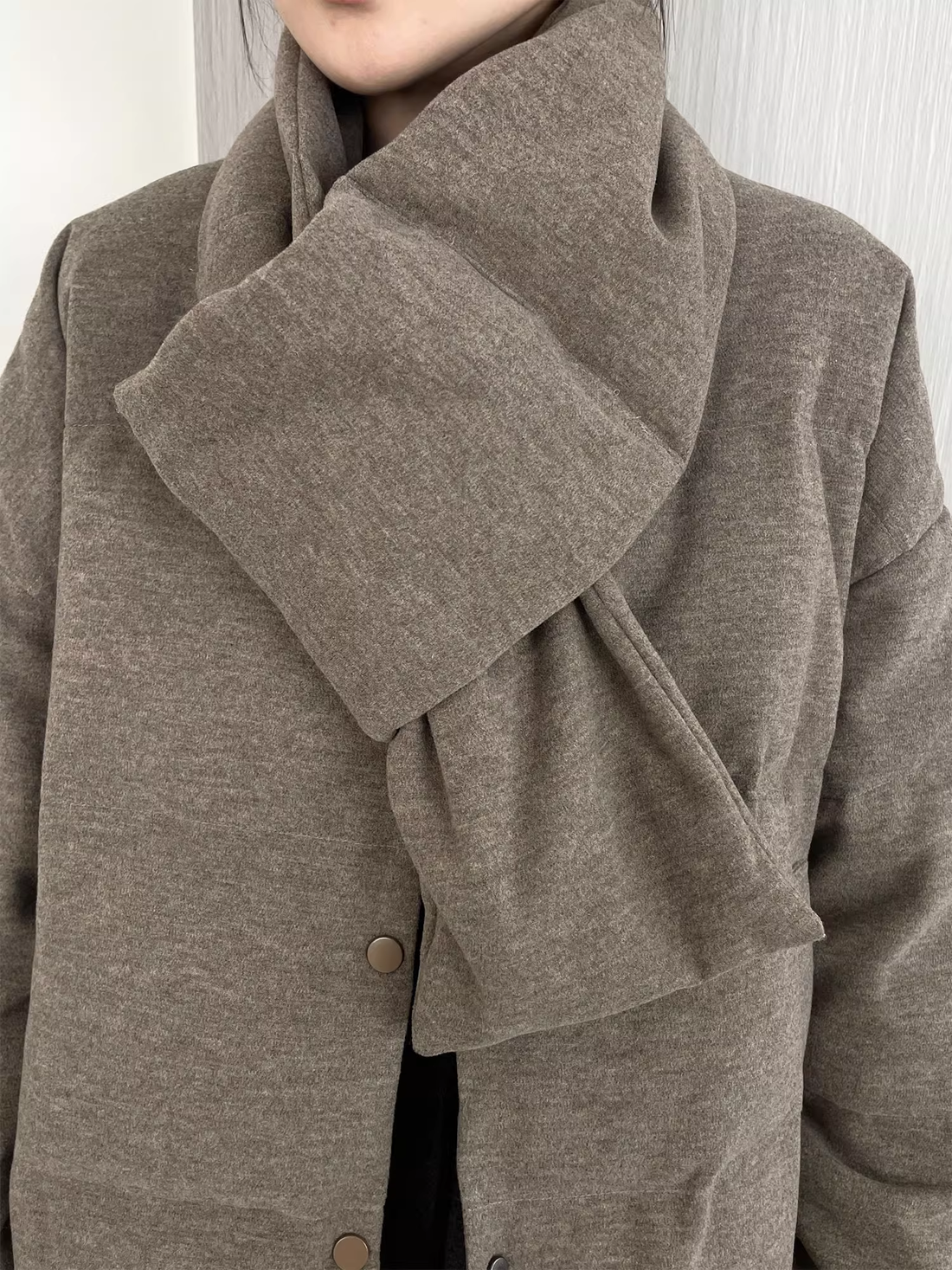 Women’s Ultra-Light Wool Yak Blend Down Jacket | 90% White Duck Down Warm Puffer Coat with Scarf Design