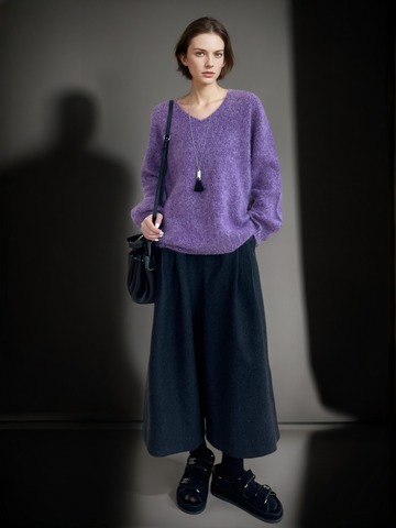 Women’s 100% Wool Brushed Knit Sweater | Seamless Two-Tone V-Neck Pullover with Soft Fuzzy Texture