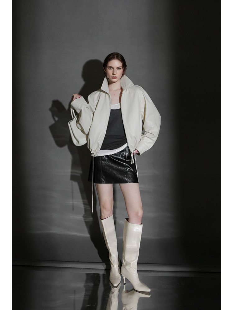 Women’s Short Moto Leather Jacket with Small Notch Collar and Cinched Hem – Spring/Fall Leather Biker Jacket