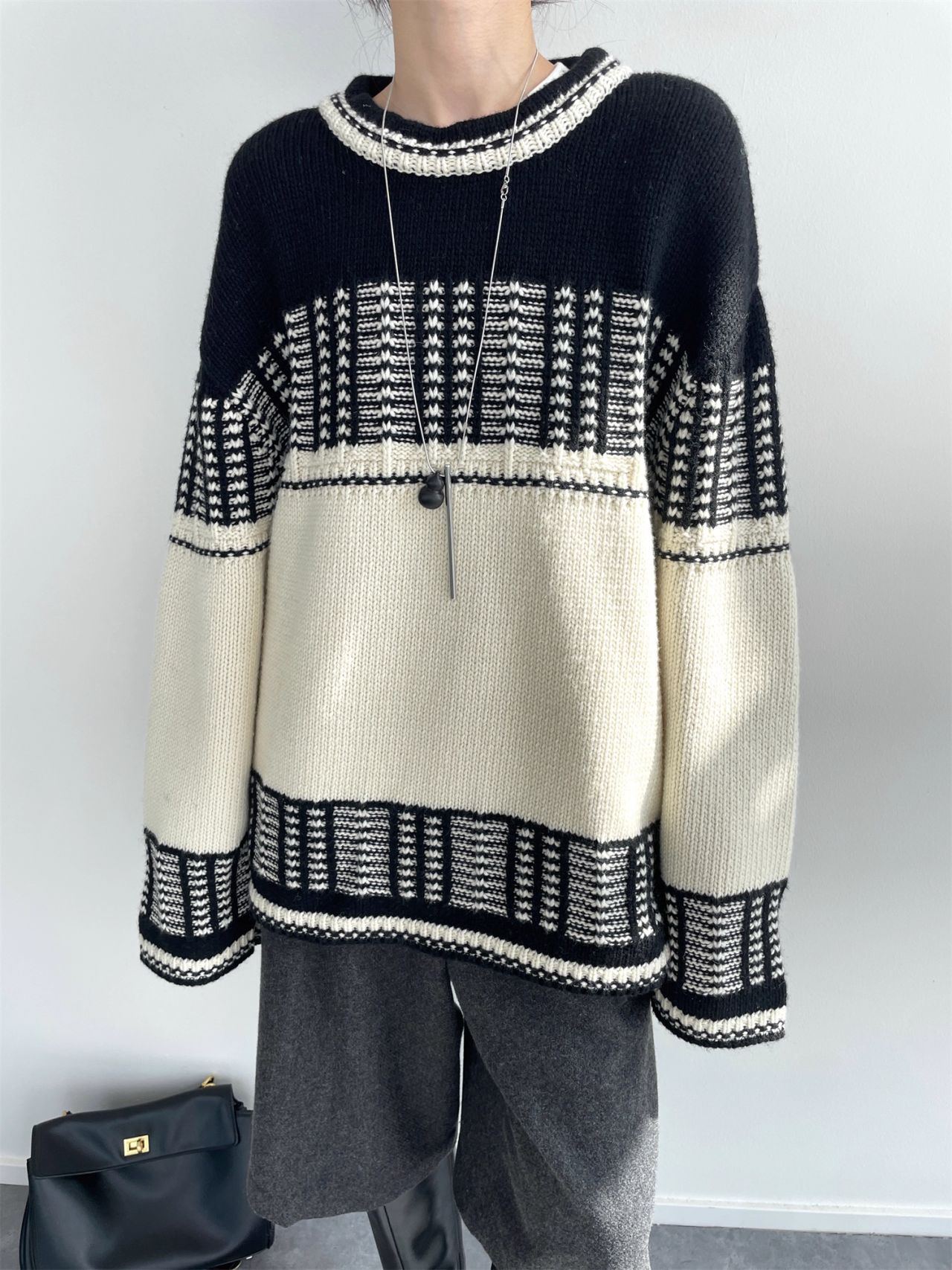 Women’s Mercerized Wool Fair Isle Knit Sweater | Color-Block Crew Neck Pullover