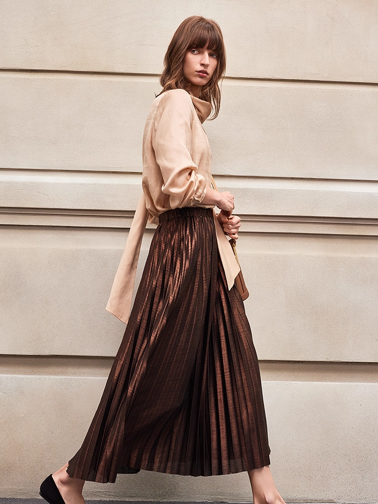 New Textured Metallic Satin Pleated Maxi Skirt for Women – Elegant Draped Long Skirt