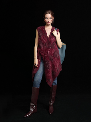 Heavyweight Brushed Knit Vintage Diamond-Pattern Sweater Vest for Women