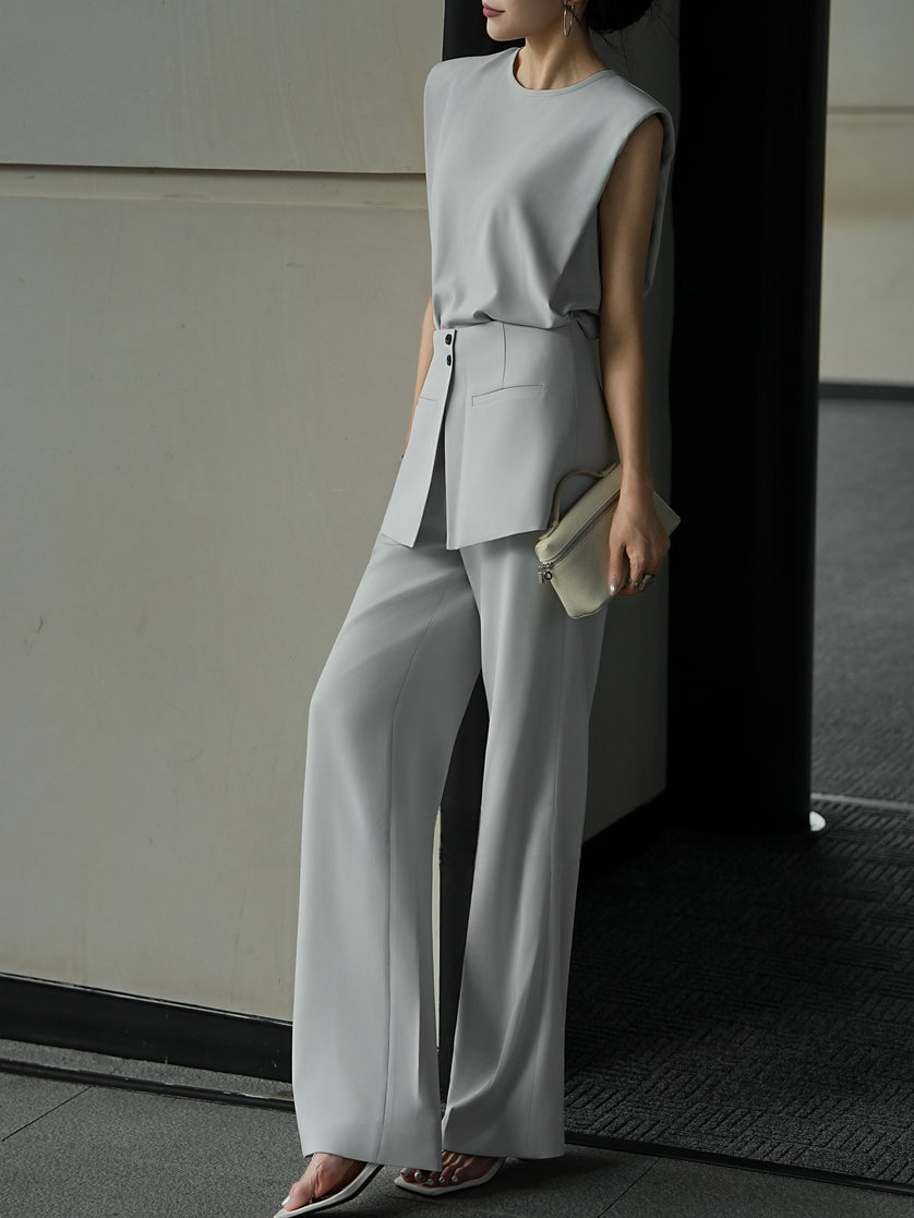 Minimalist tailored two-piece graduation outfit inspiration