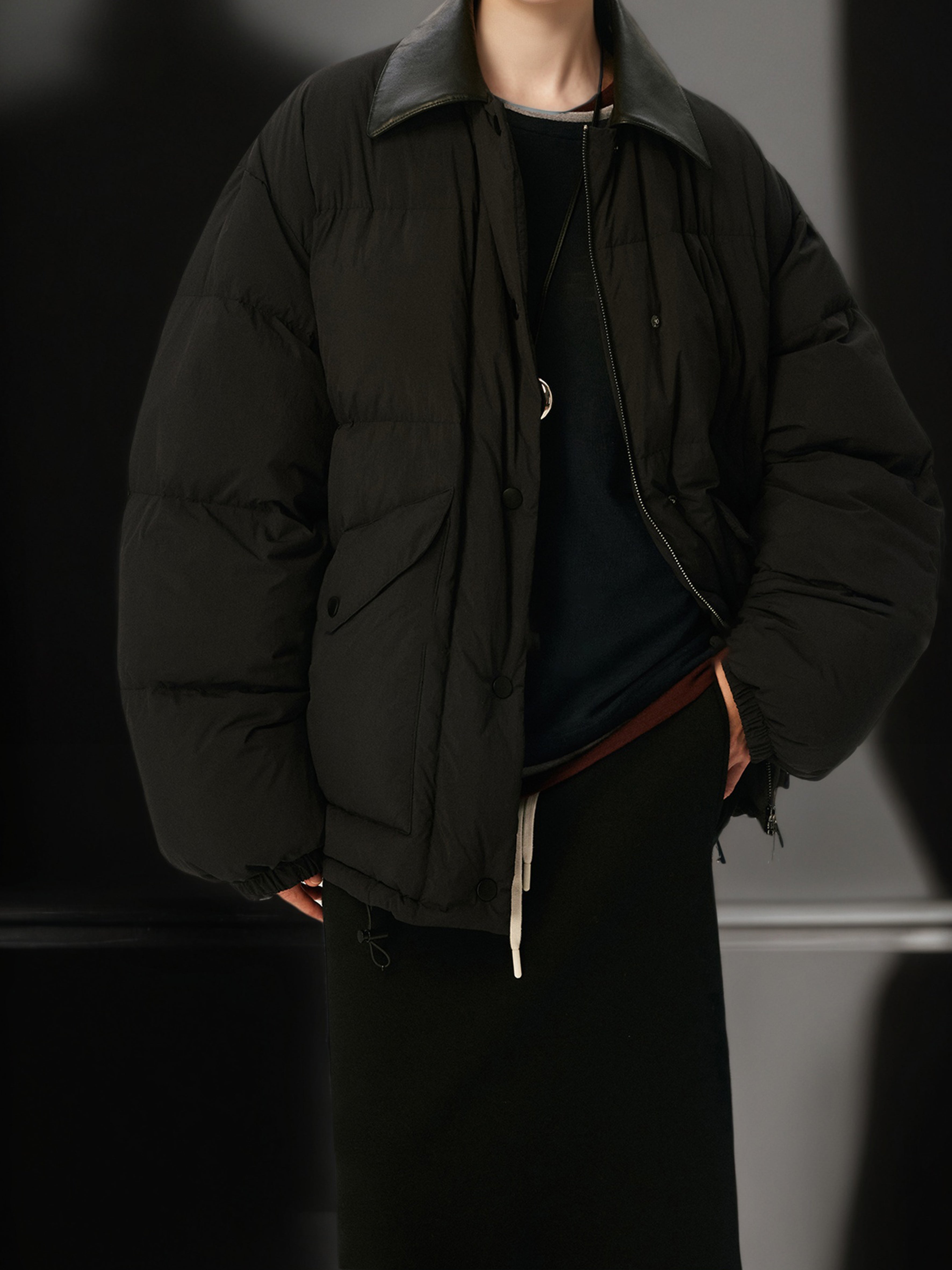 95% White Goose Down Lightweight Puffer Jacket for Women with Leather-Trim Collar and Relaxed MIU-Inspired Design