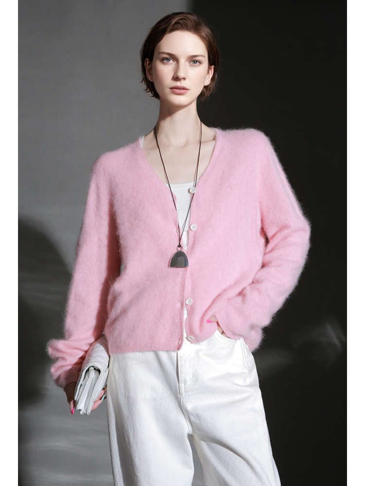 Elegant Cashmere Brushed Knit Cardigan – Soft Luxury Sweater Jacket for Women, Cozy Chic Layer for Fall