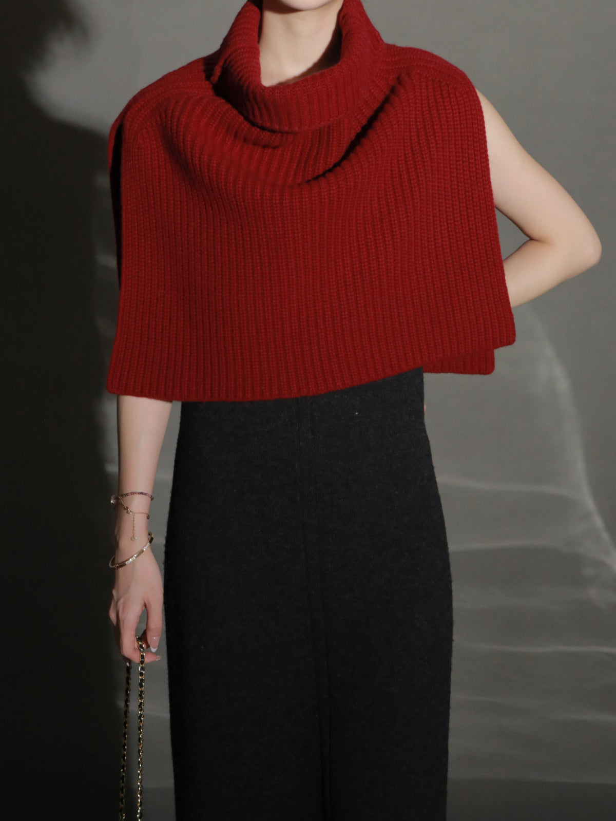 Nordic Style Merino Wool Knit Scarf for Women – Australian Wool Shawl Neck Wrap, Warm and Stylish Winter Accessory