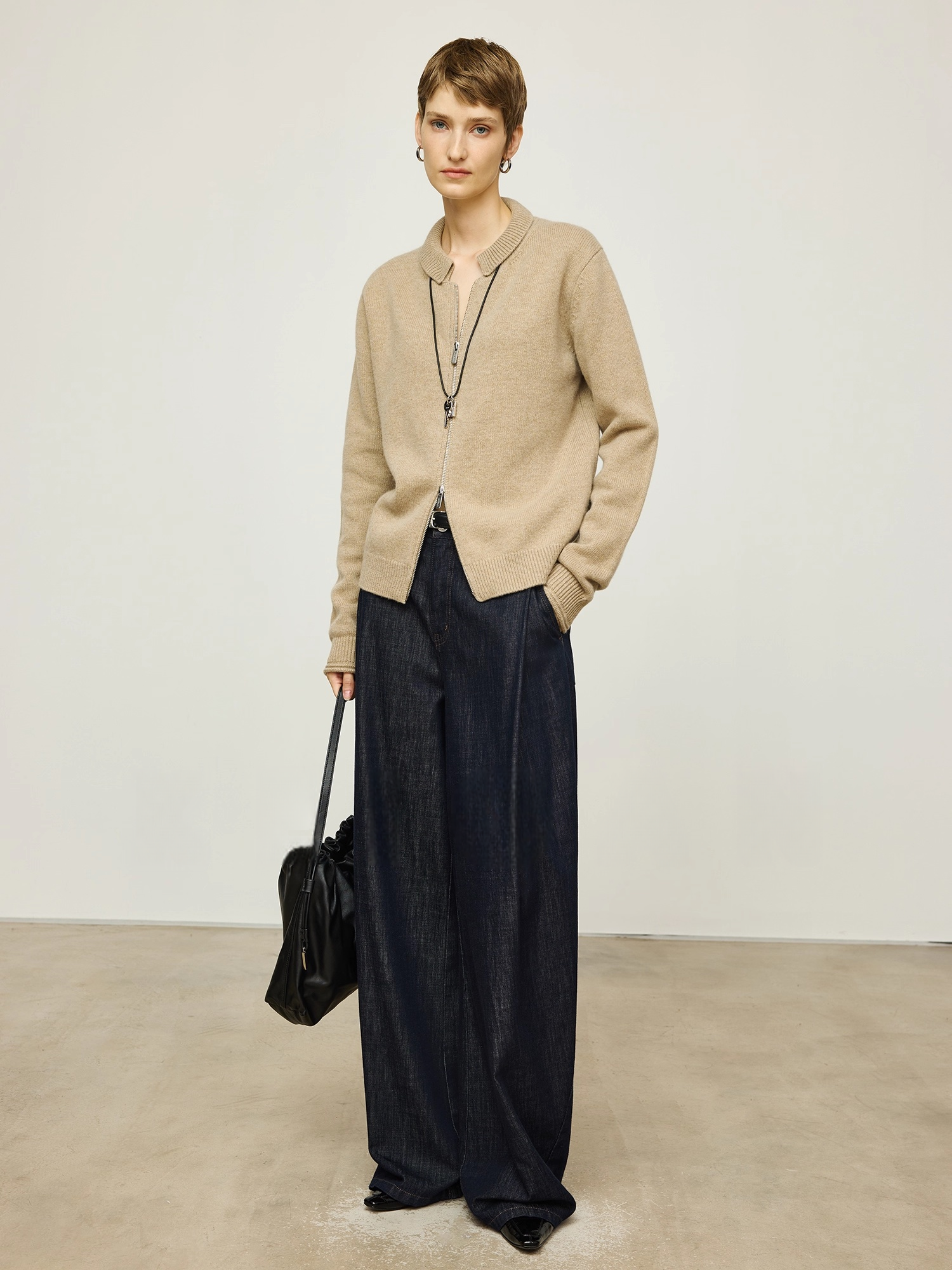 Women’s Heavyweight Australian Superfine Merino Double-Layer Knit Cardigan | Vintage Scallop Collar, Two-Way Zipper & Rolled Hem