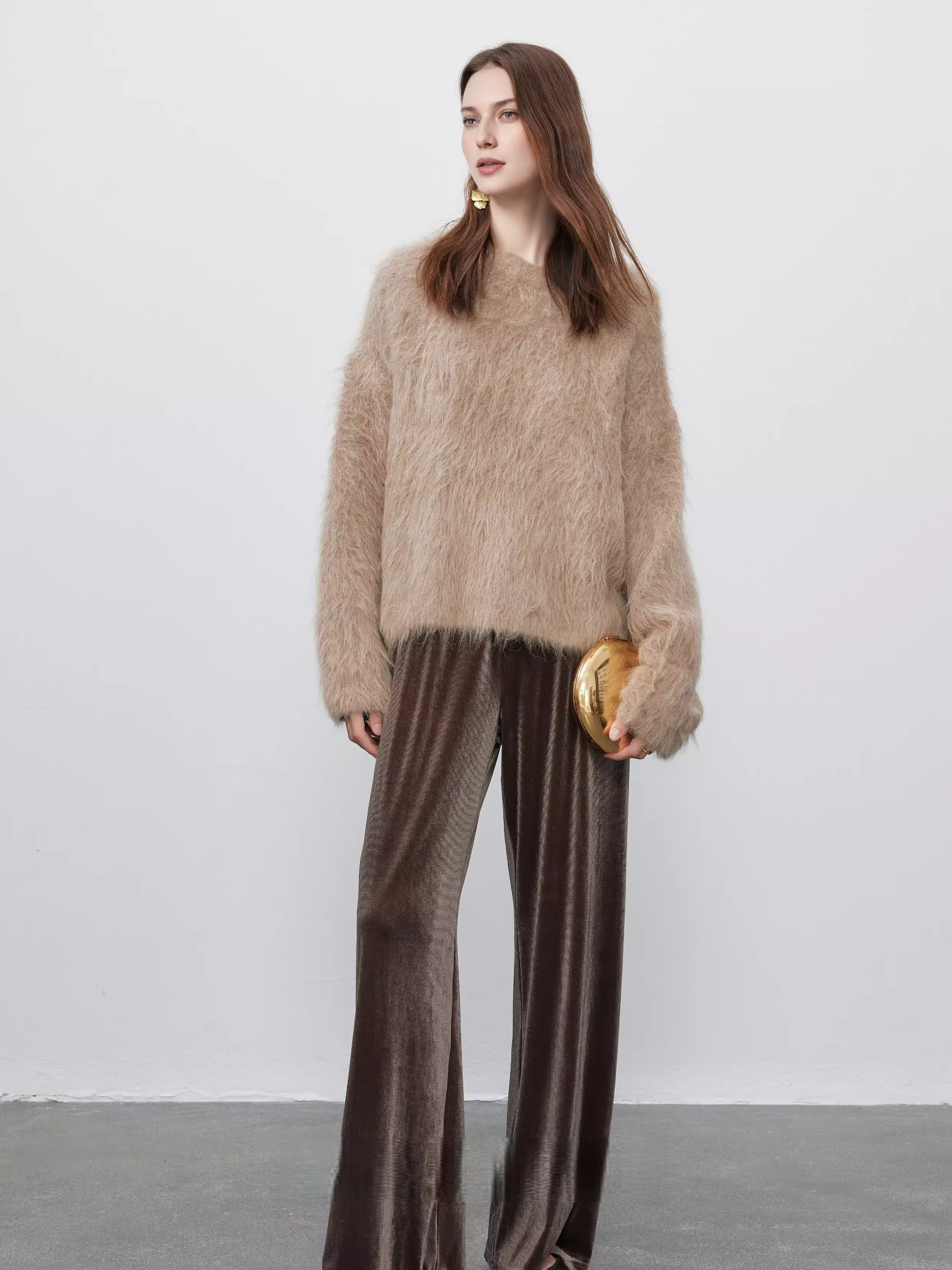 Alpaca-Blend Brushed Knit Sweater for Women | Soft Fuzzy Relaxed-Fit Pullover