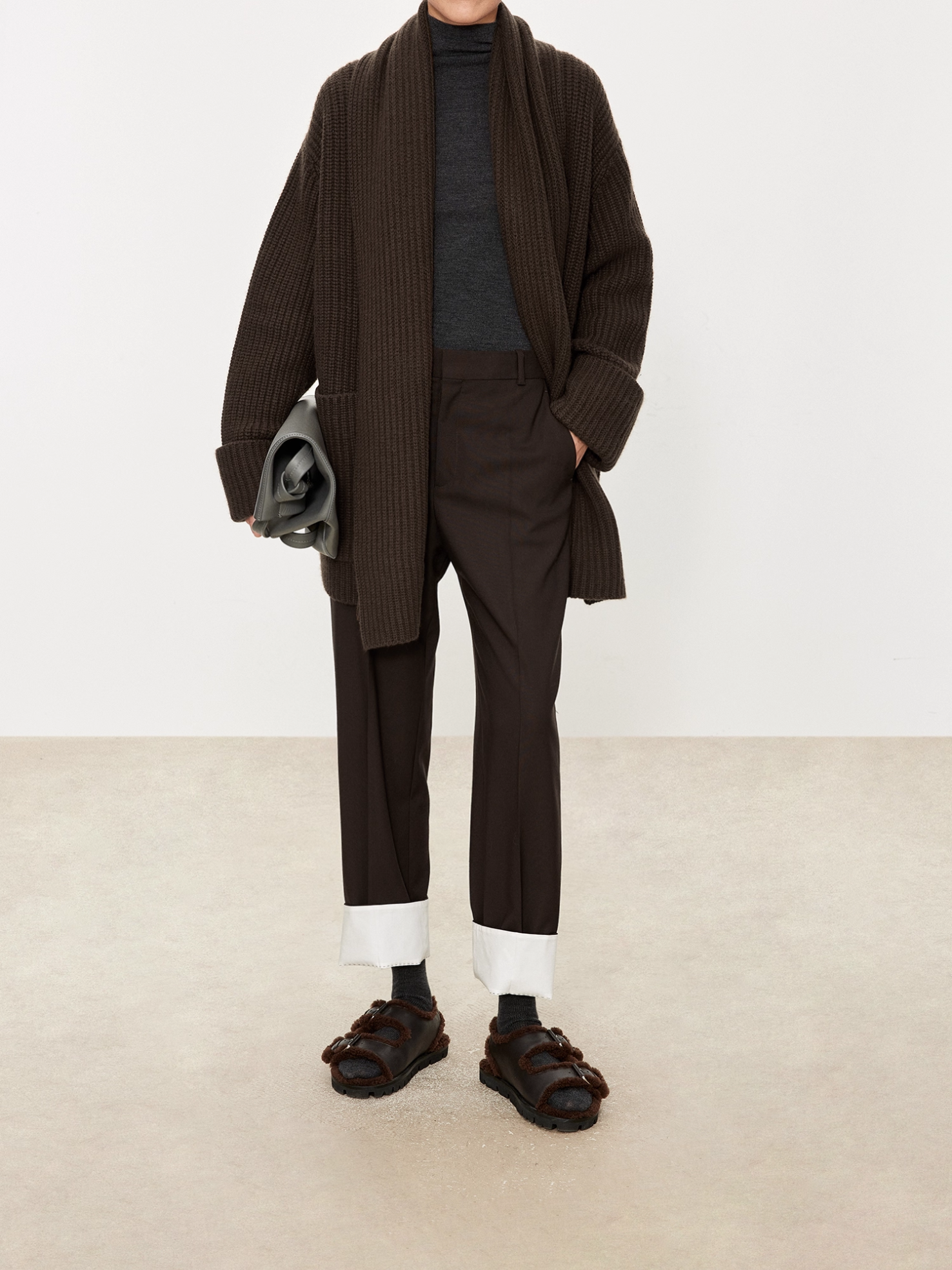 Soft Thick Cashmere Wool Cardigan for Women — Nordic Retro Chunky Knit with Scarf Collar