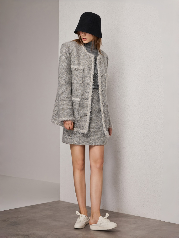 Women's Designer Wool Tweed Jacket with Fringe – Chic Spring Outerwear