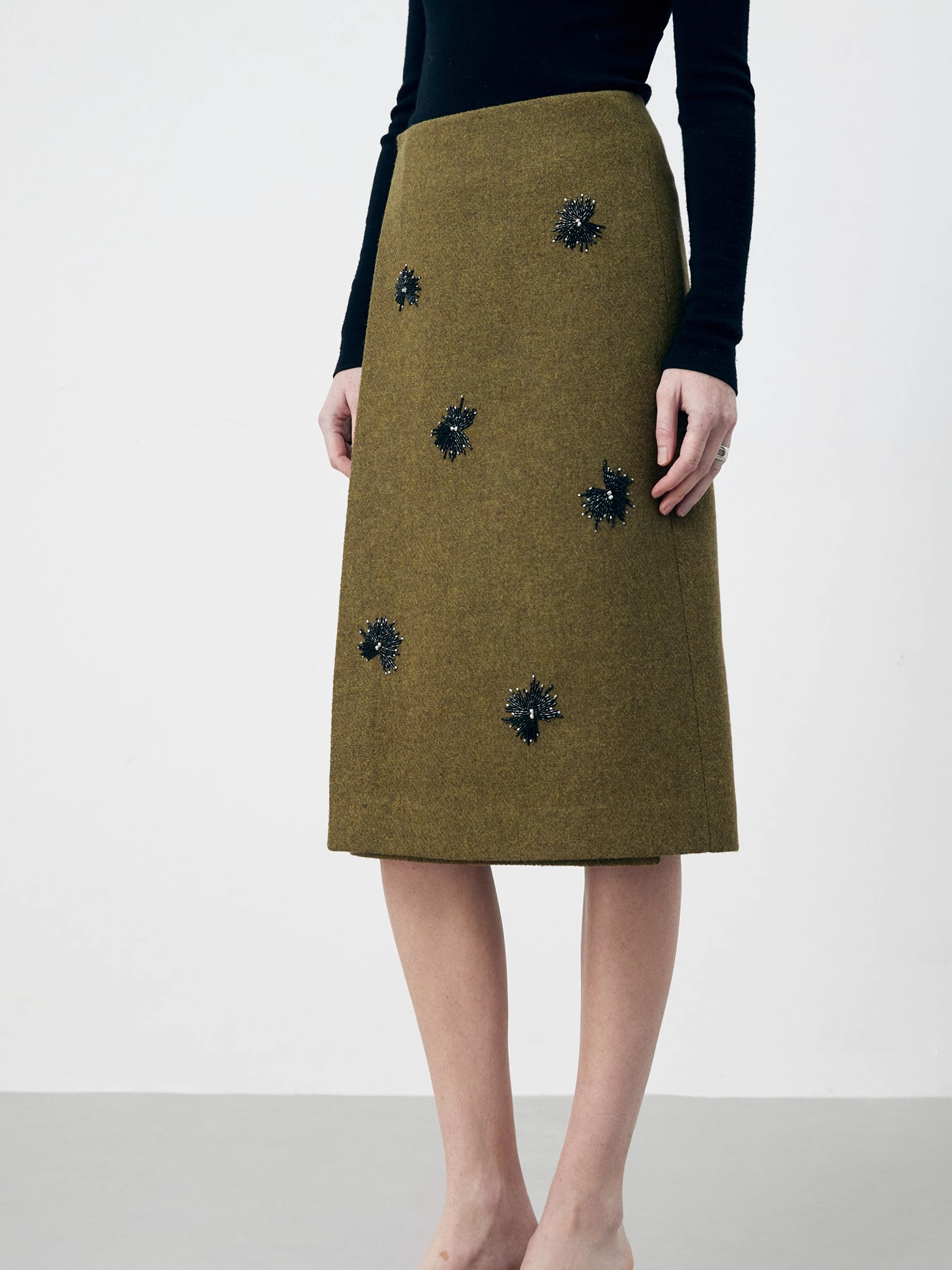 Japanese Hand-Beaded Firework Wool Skirt – Exclusive Custom-Spun Multicolor Premium Wool Blend