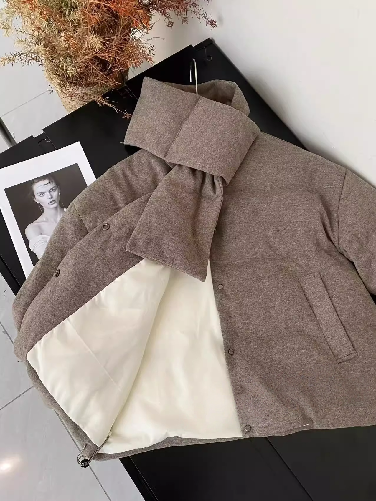 Women’s Ultra-Light Wool Yak Blend Down Jacket | 90% White Duck Down Warm Puffer Coat with Scarf Design