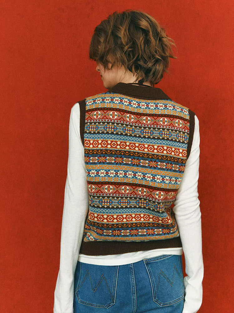 Fair Isle Jacquard Knit Vest for Women – French Vintage Scissor V-Neck Geometric Sweater Top