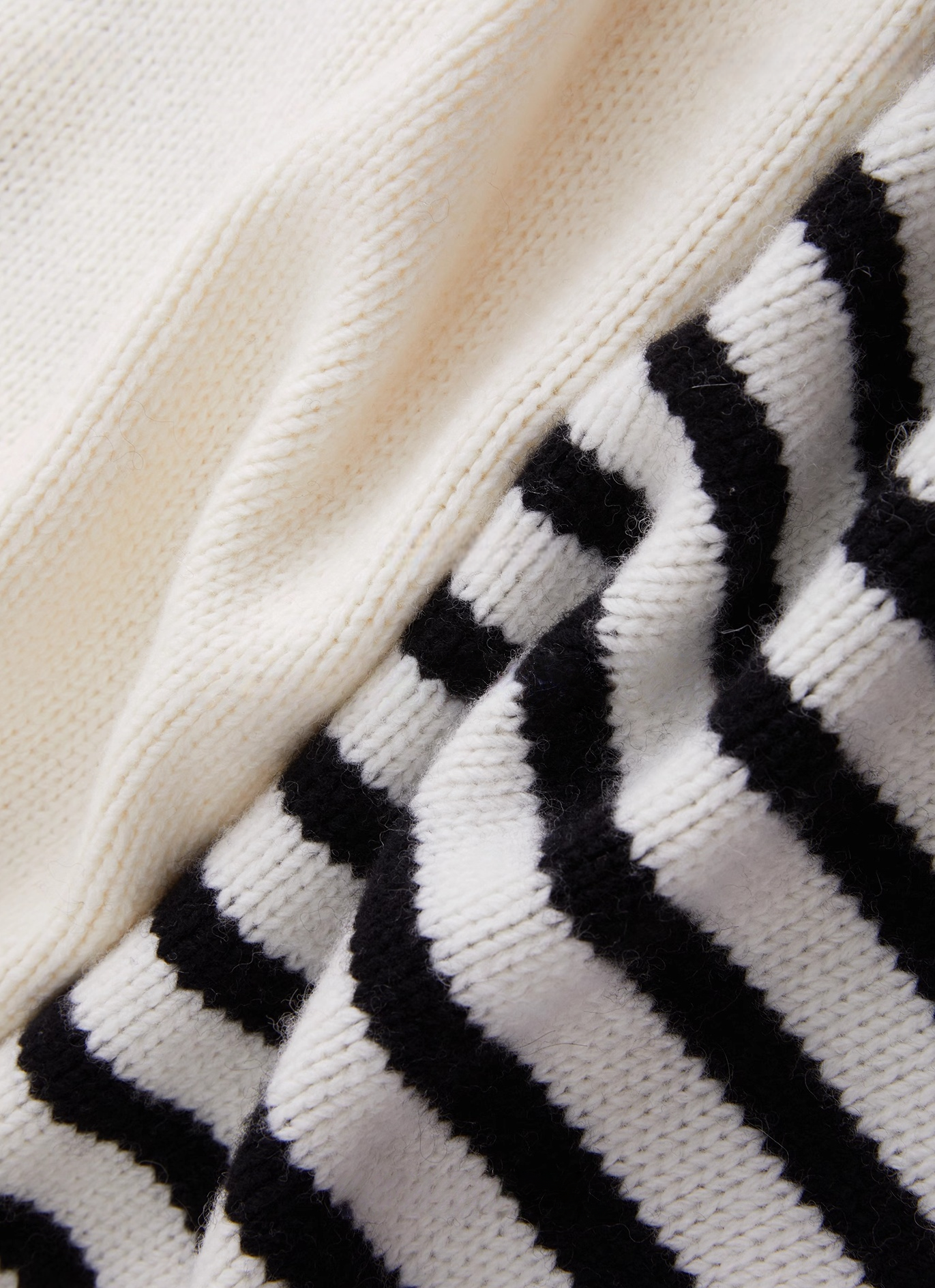 100% Wool Chunky Knit Vest for Women | Heavyweight Mock-Neck Layered Sweater Vest for Fall & Winter