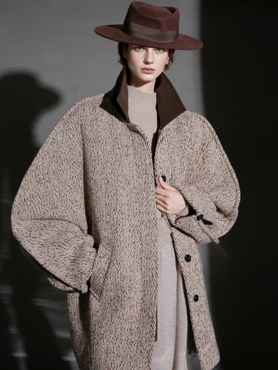 Designer Wool Coat for Women – Double-Faced Herringbone Snowflake Pattern Short Jacket with Leather Collar, Korean Style Winter Outerwear