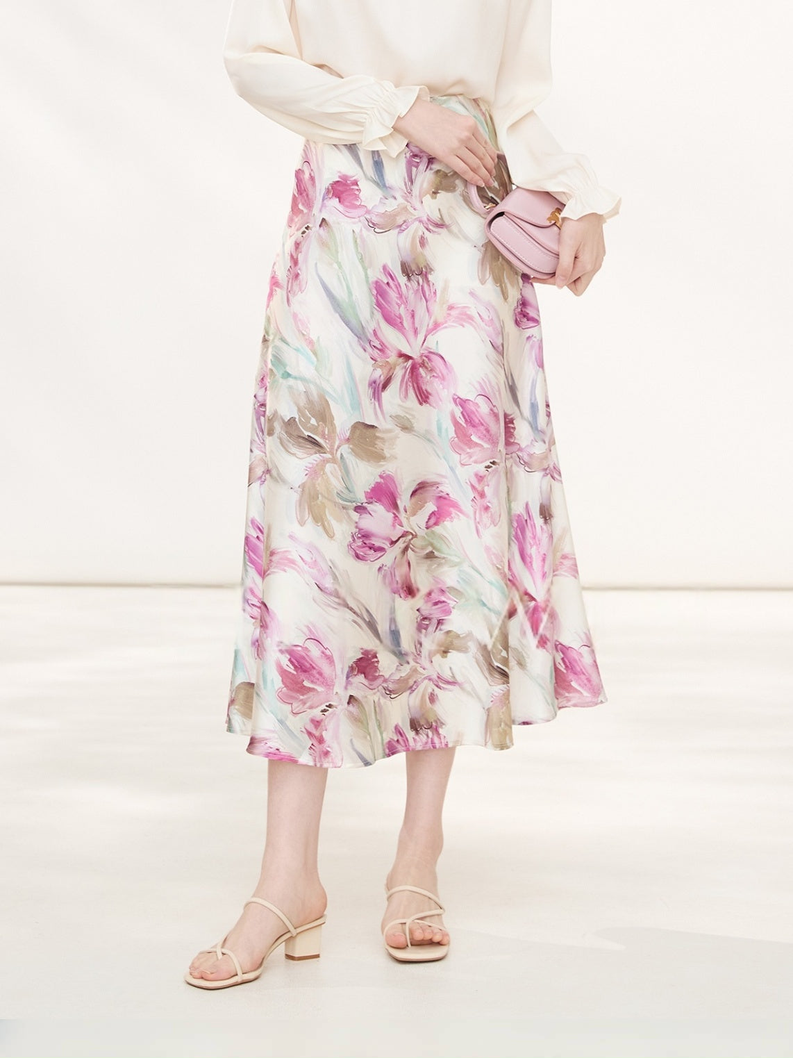 French-Inspired Mulberry Silk A-Line Skirt – Mid-Length Printed Knee-Length Design