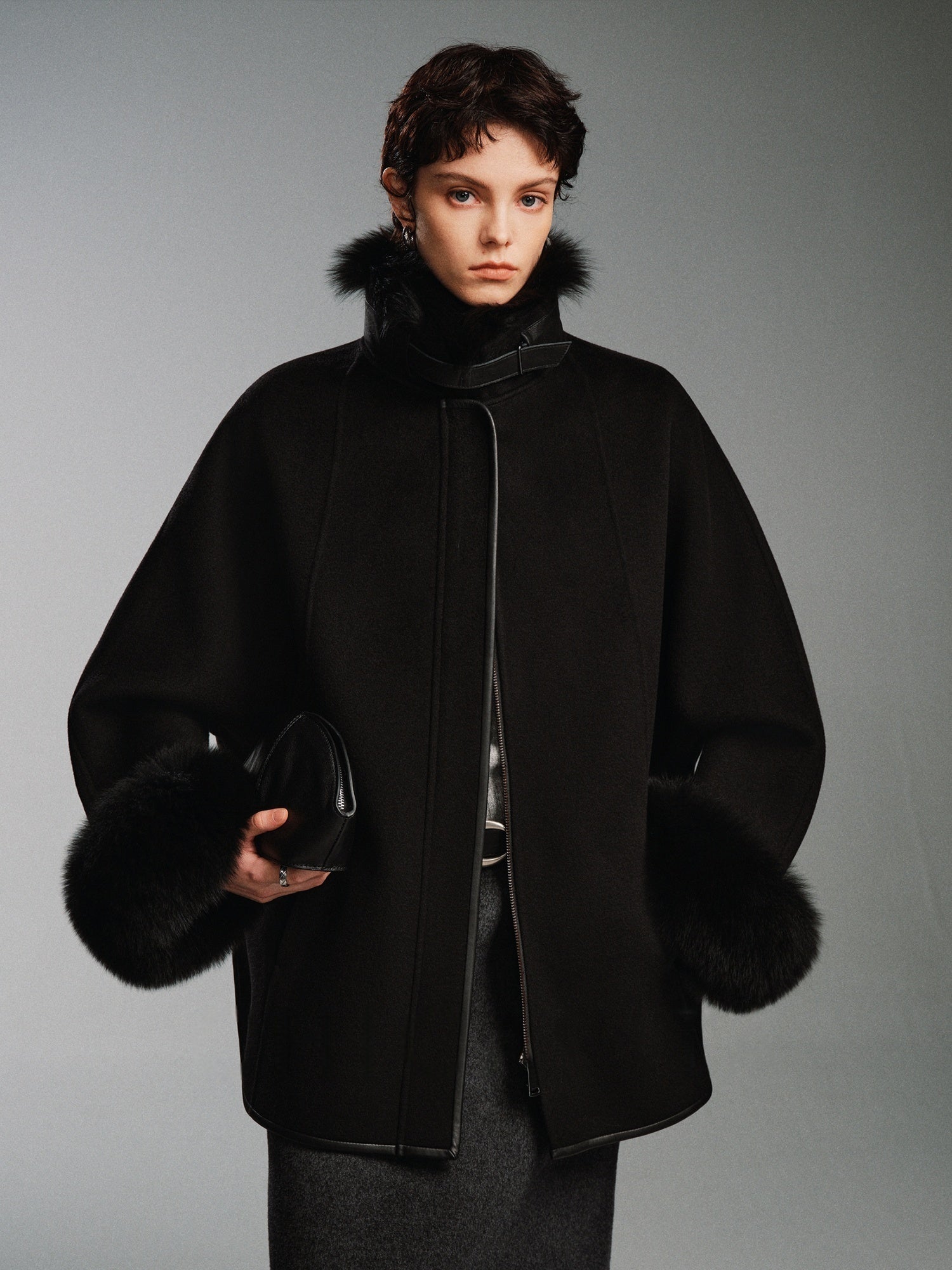 20% Cashmere Double-Faced Wool Coat for Women – Short Black Overcoat with Fox Fur & Sheepskin “Misty Rose”