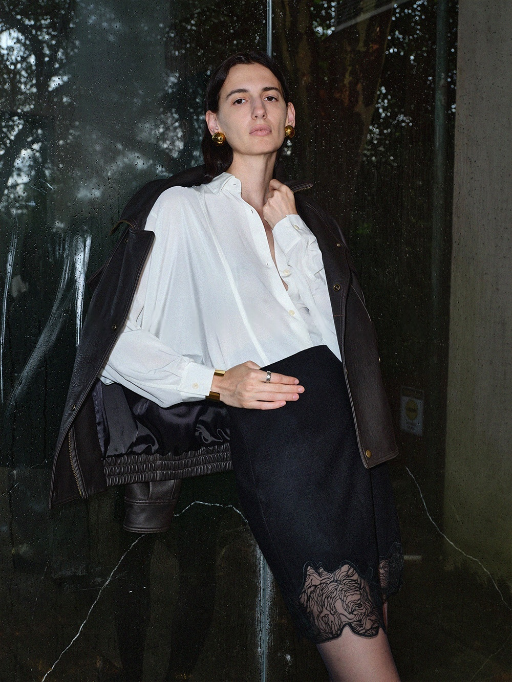 Black Wool Pencil Skirt – Tailored High-End Wool Skirt with Lace Detailing for Commuter Elegance
