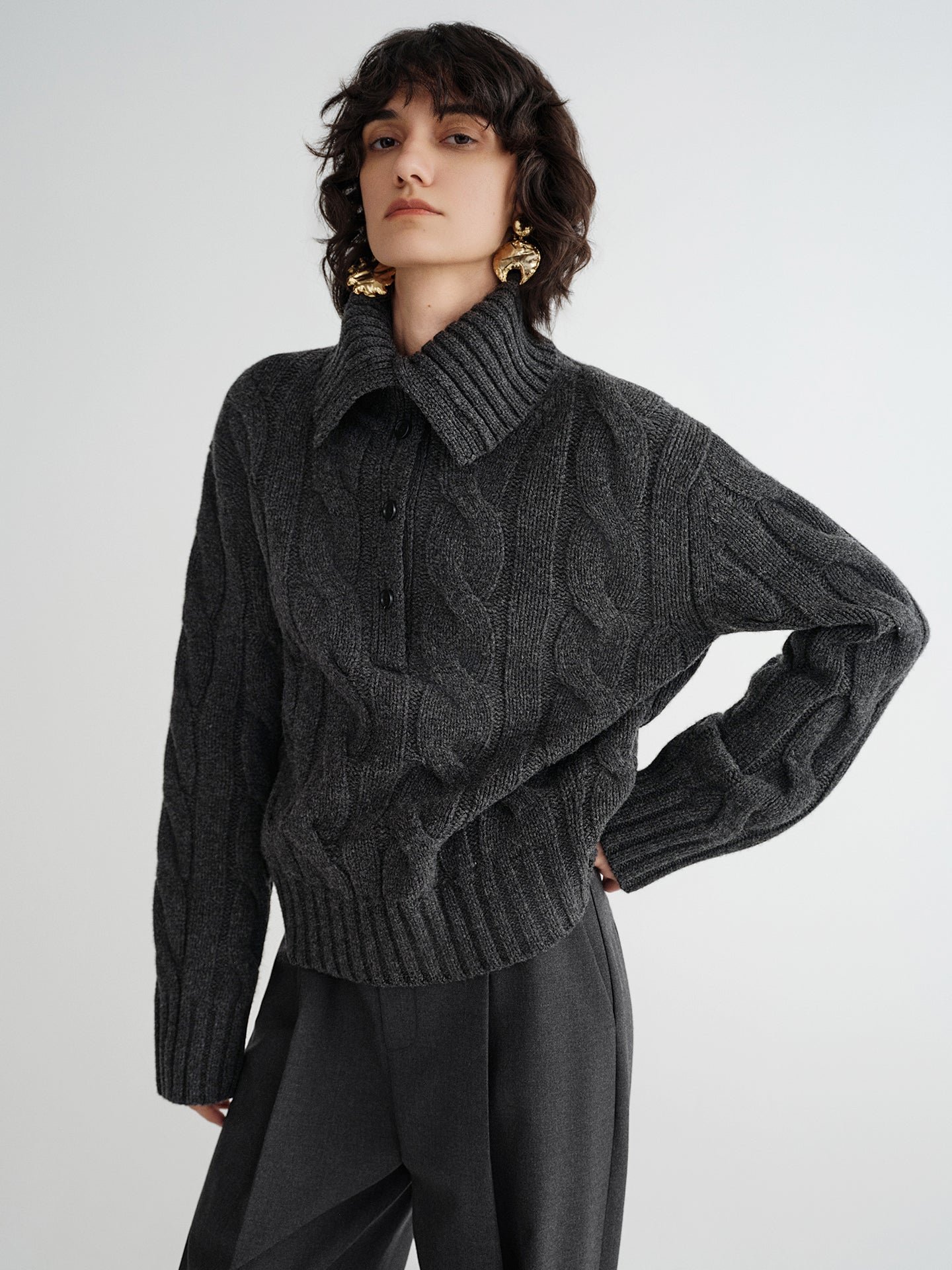 Sculptural Cable Knit Series Autumn/Winter Essential Pure Wool Yarn Chunky Knit Polo Sweater – Oversized Silhouette