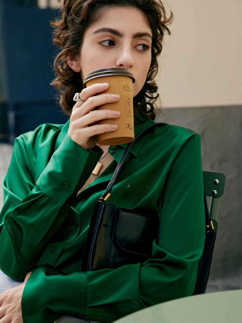 Women's Heavyweight Mulberry Silk Shirt – Relaxed-Fit Solid Color Collared Silk Blouse