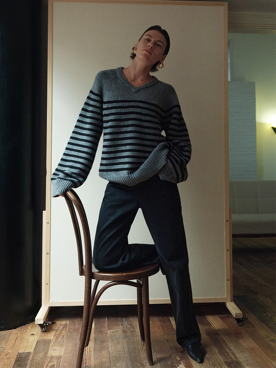 Women’s Relaxed Wool Striped Sweater with Sweetheart Neckline | Minimalist Fall/Winter Knit