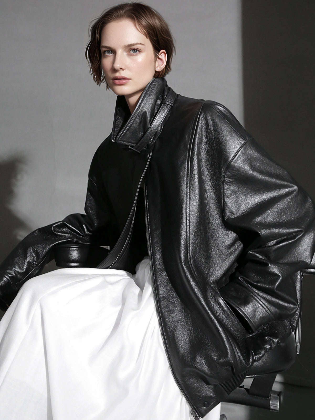 Luxury Collection Vegetable-Tanned Sheepskin Leather Jacket for Women – Stylish Webbing Trim Moto Outerwear