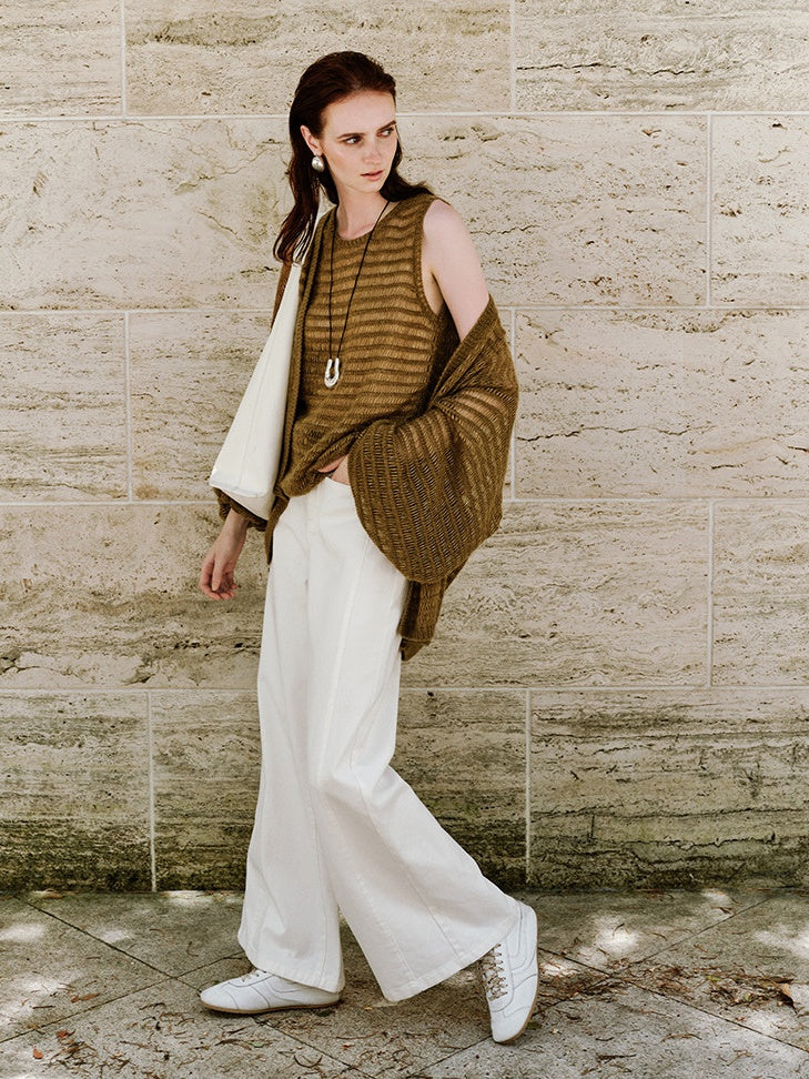 ec491501-e906-4e5c-a7bf-e8fe71e51802