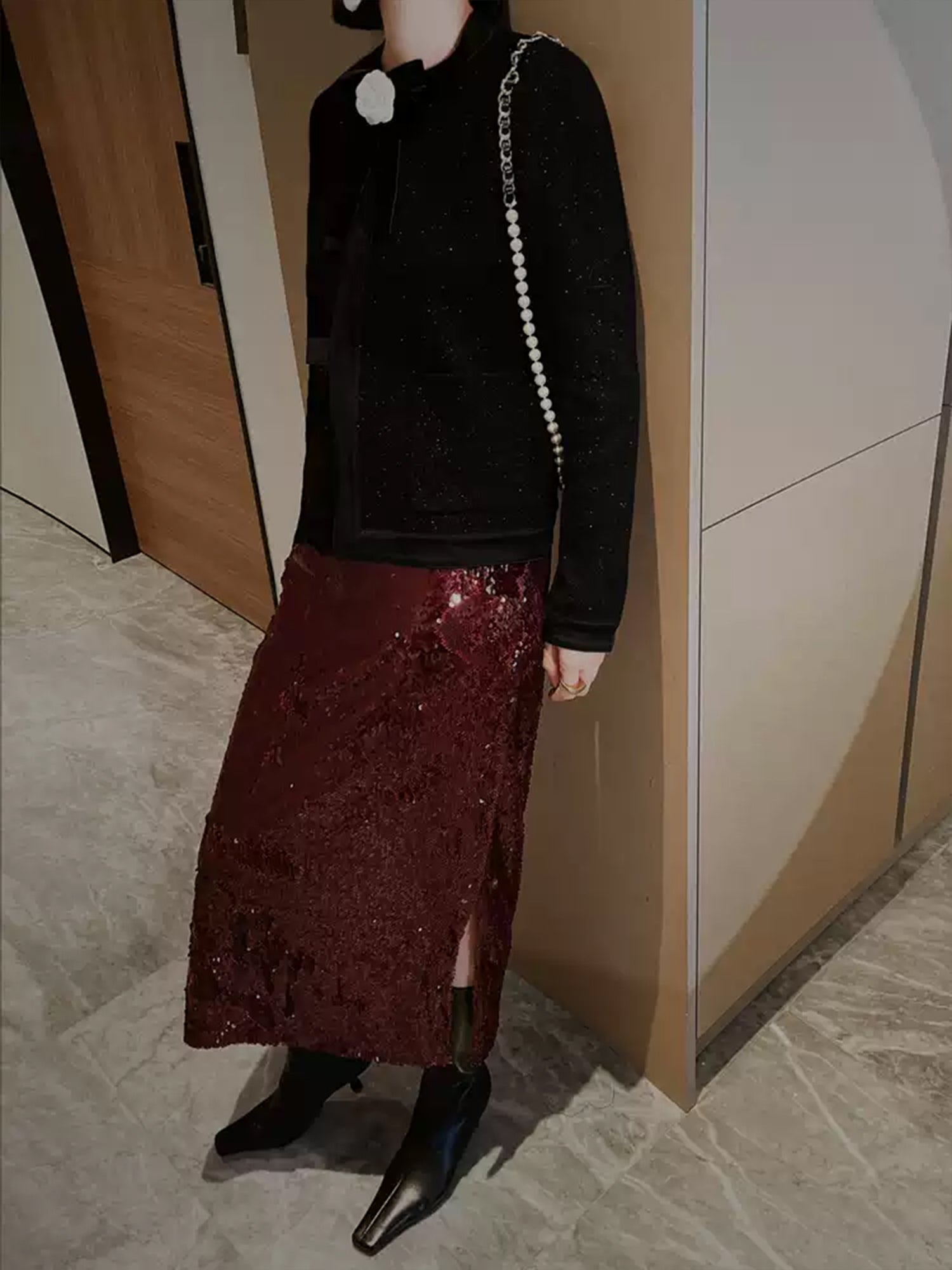 Christmas Party High-Waisted Sequin Pencil Skirt – Slim-Fit Midi Skirt with Side Slit