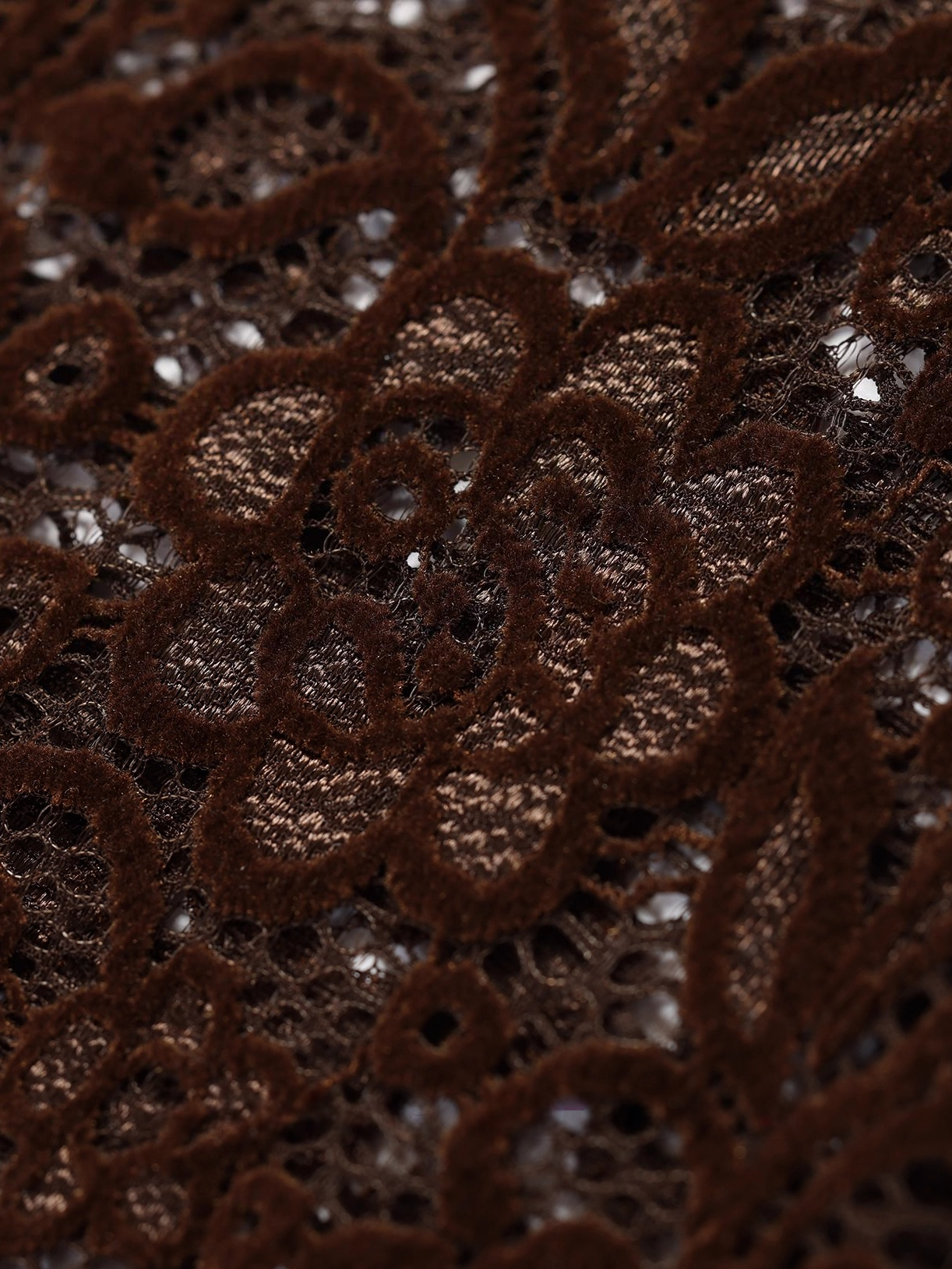 French-Inspired Intricate Lace Cutout Dress – V-Neck Eyelash Lace Panel Fitted Mermaid Dress for Women