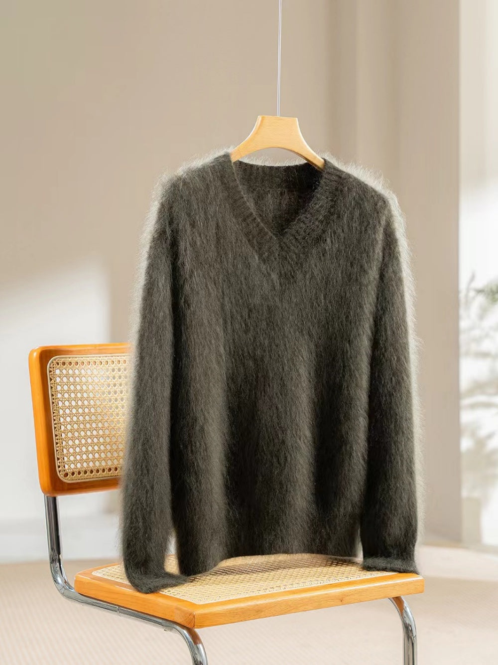 100% Rare Haan Mountain Cashmere Brushed Knit | Cloud-Soft Oversized V-Neck Sweater for Women