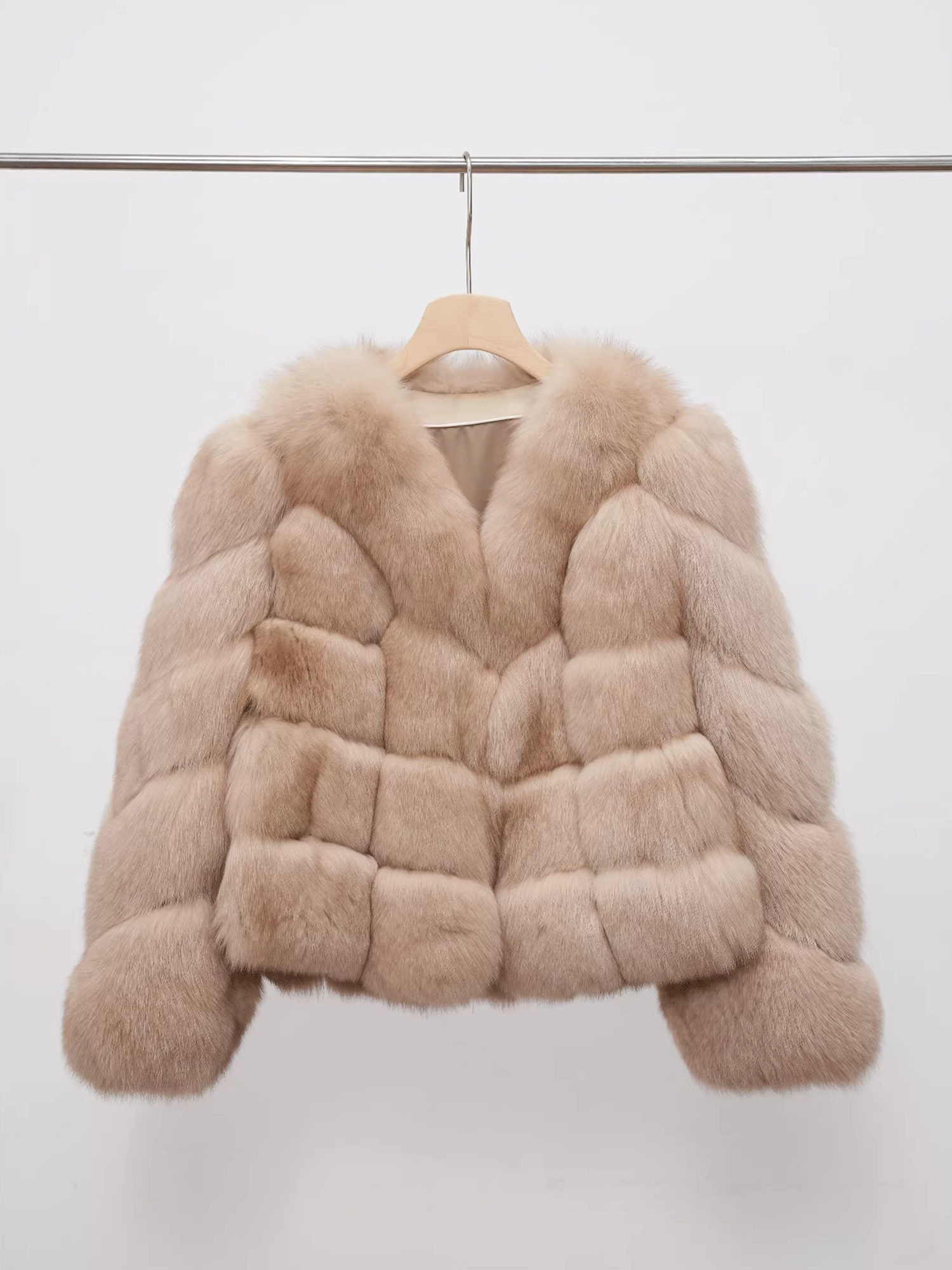 Women’s Short  Fox Fur Coat | Chic Winter Jacket with Soft Fluffy Texture