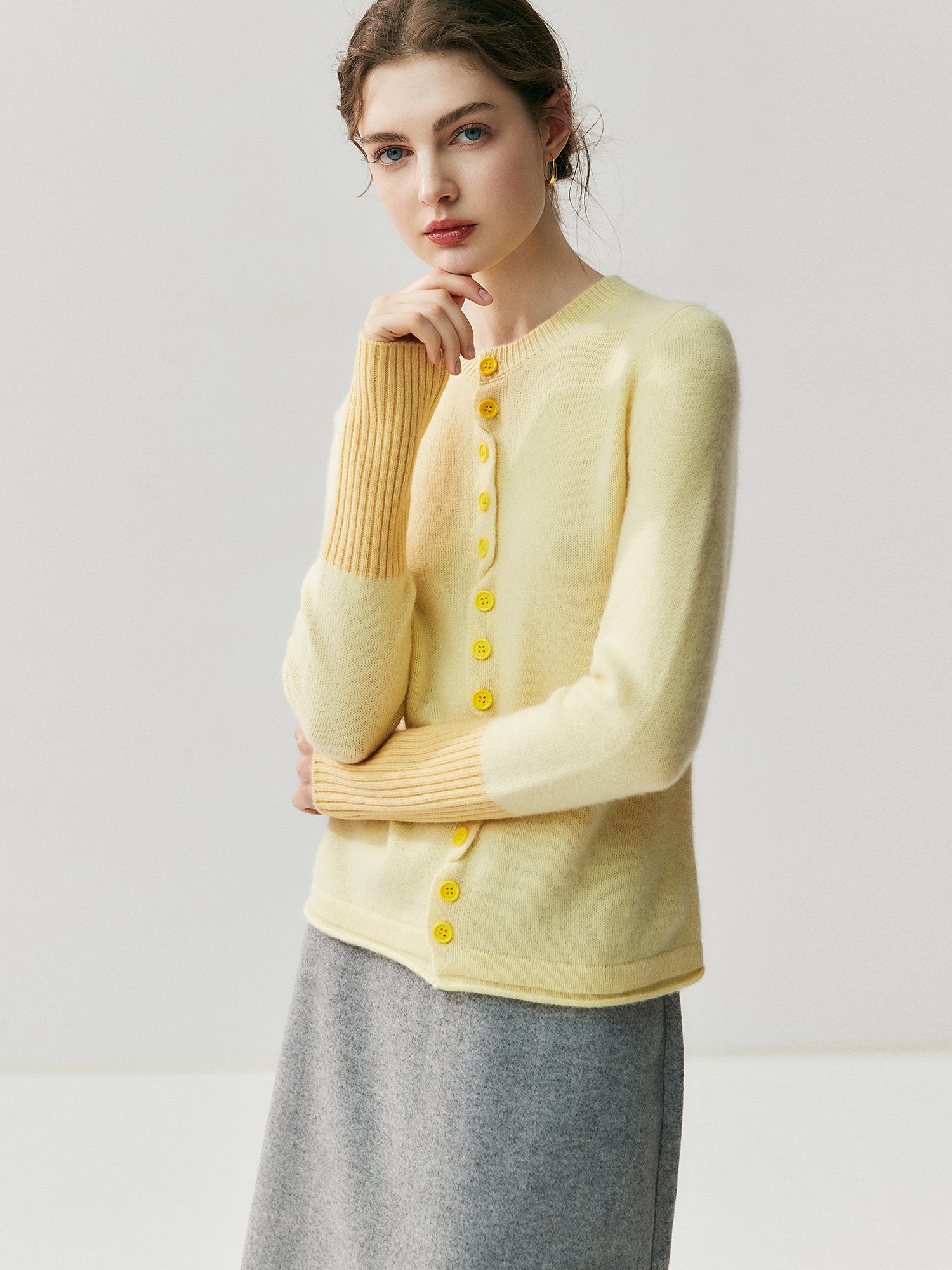 Baby Goat Cashmere Knit Cardigan for Women – Crew Neck Color-Block Wool Sweater Jacket