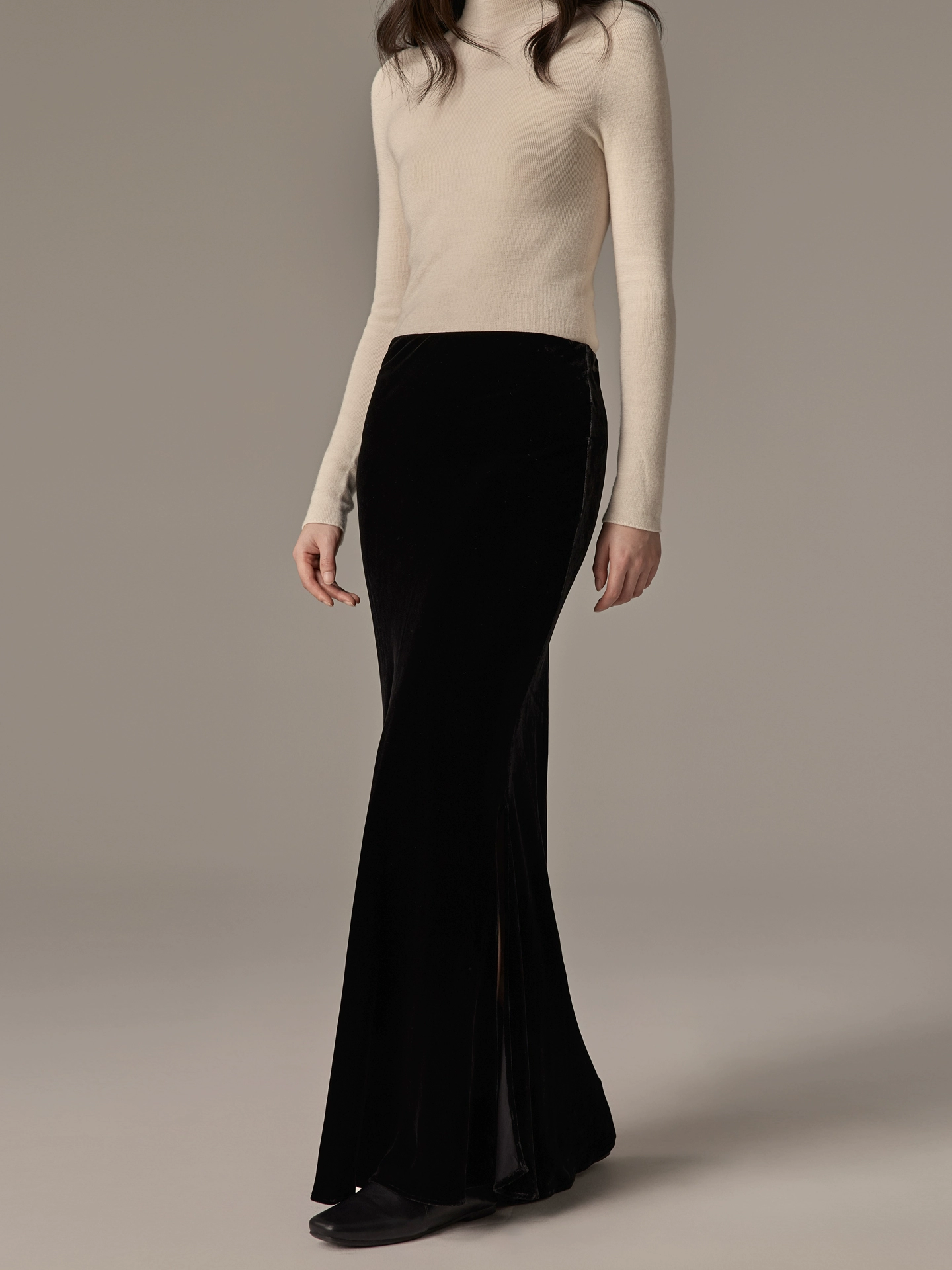 100% Silk Velvet Midi Skirt – French Vintage Slimming Mermaid Skirt with Side Slit