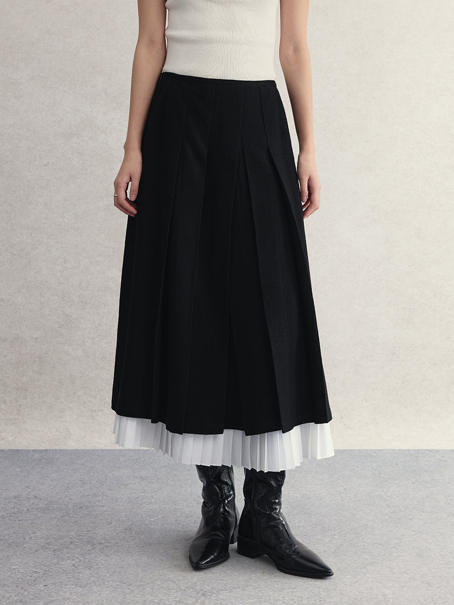 Preppy Style Black and White Piano Key Pleated A-Line Skirt | High-Waisted Accordion Pleated Midi Skirt