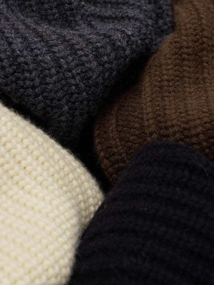 Soft Thick Cashmere Wool Cardigan for Women — Nordic Retro Chunky Knit with Scarf Collar