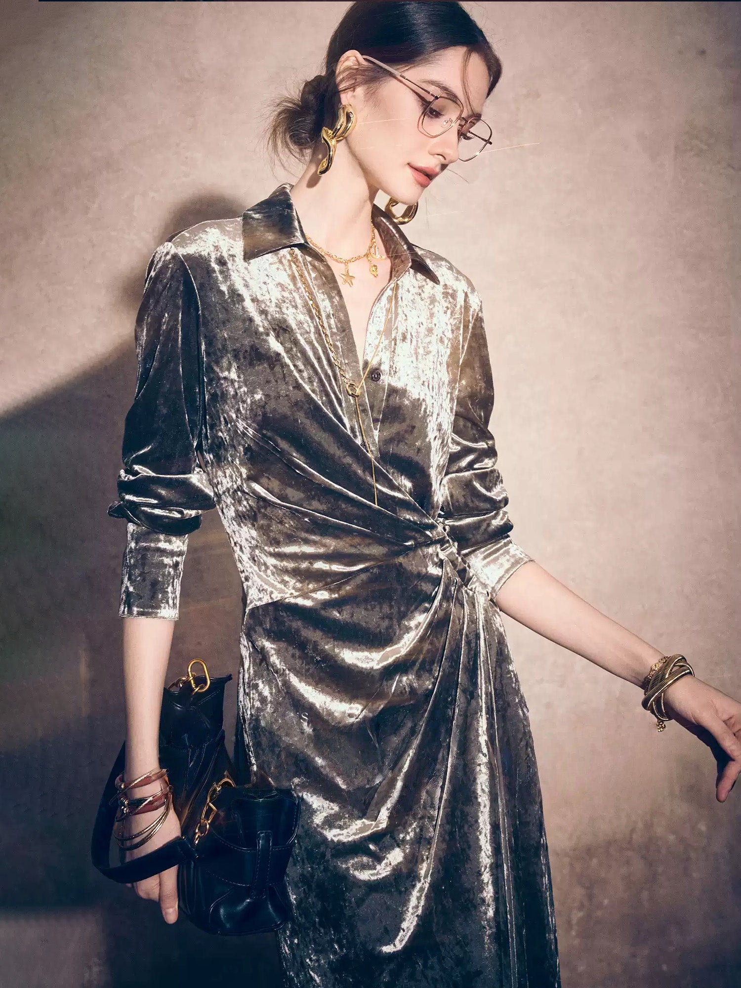 Party Diamond-Glow Dress – Modern Elegant Couture Design, Ice-Flower Stretch Gold Velvet Cocktail Dress