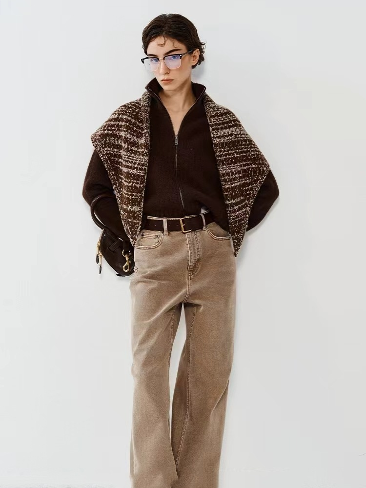 French Vintage Bouclé Triangle Shawl | Nordic-Style Warm Wool-Cashmere Winter Scarf