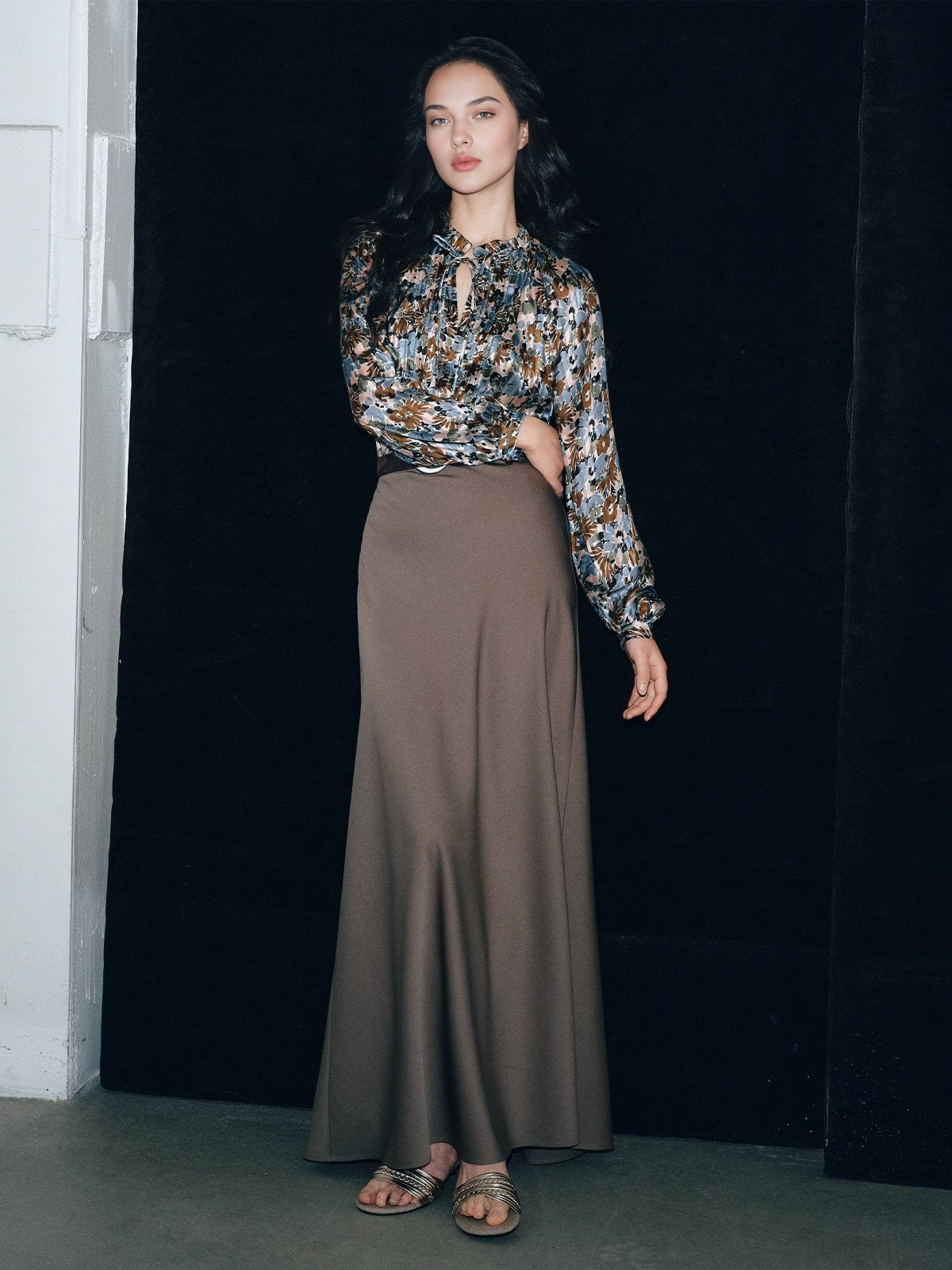 Blooming Floral" Skin-Friendly Breathable Silk Jacquard Print Country-Style Shirt/Skirt Set