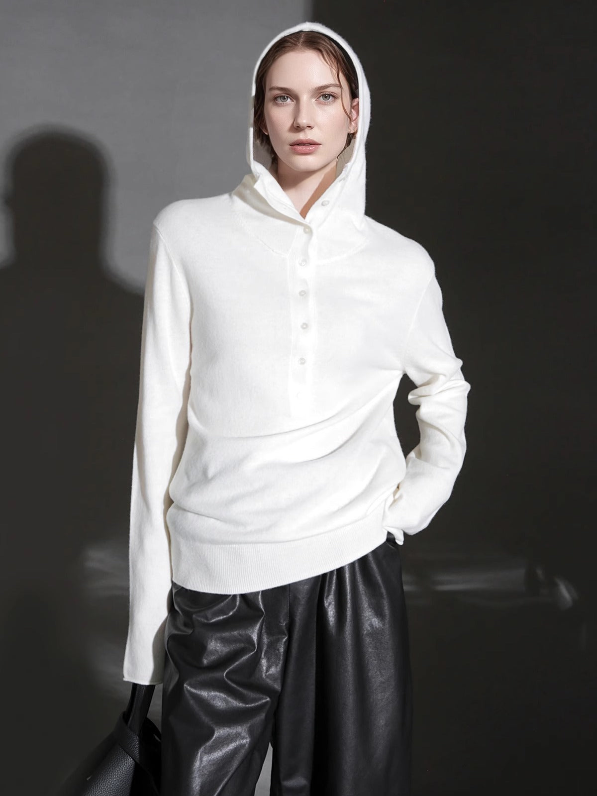 Henry Neck Half-Placket Wool Knit Hoodie – Vintage Relaxed Pullover Sweater for Women, Elegant Commuter Style