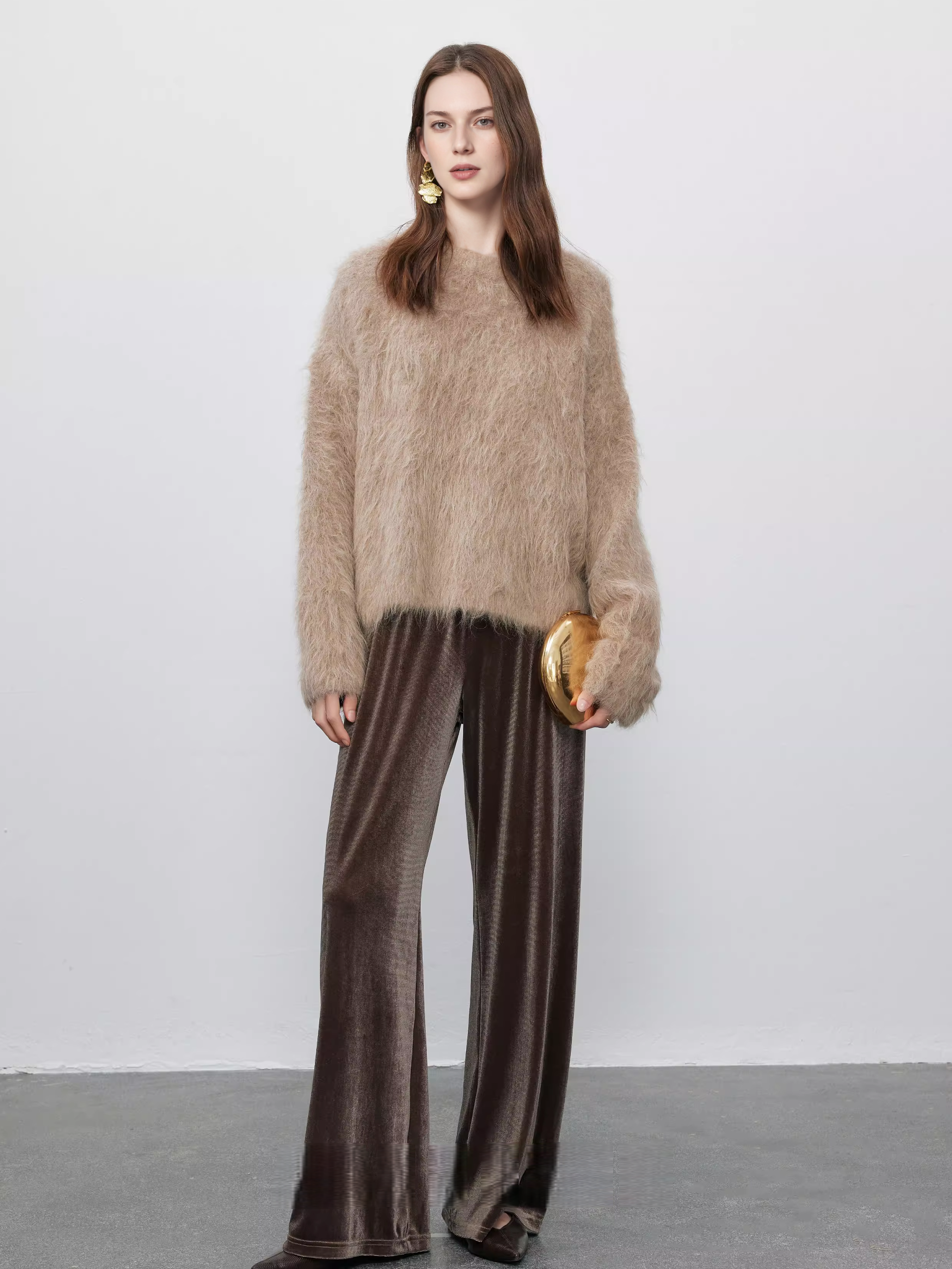 Alpaca-Blend Brushed Knit Sweater for Women | Soft Fuzzy Relaxed-Fit Pullover