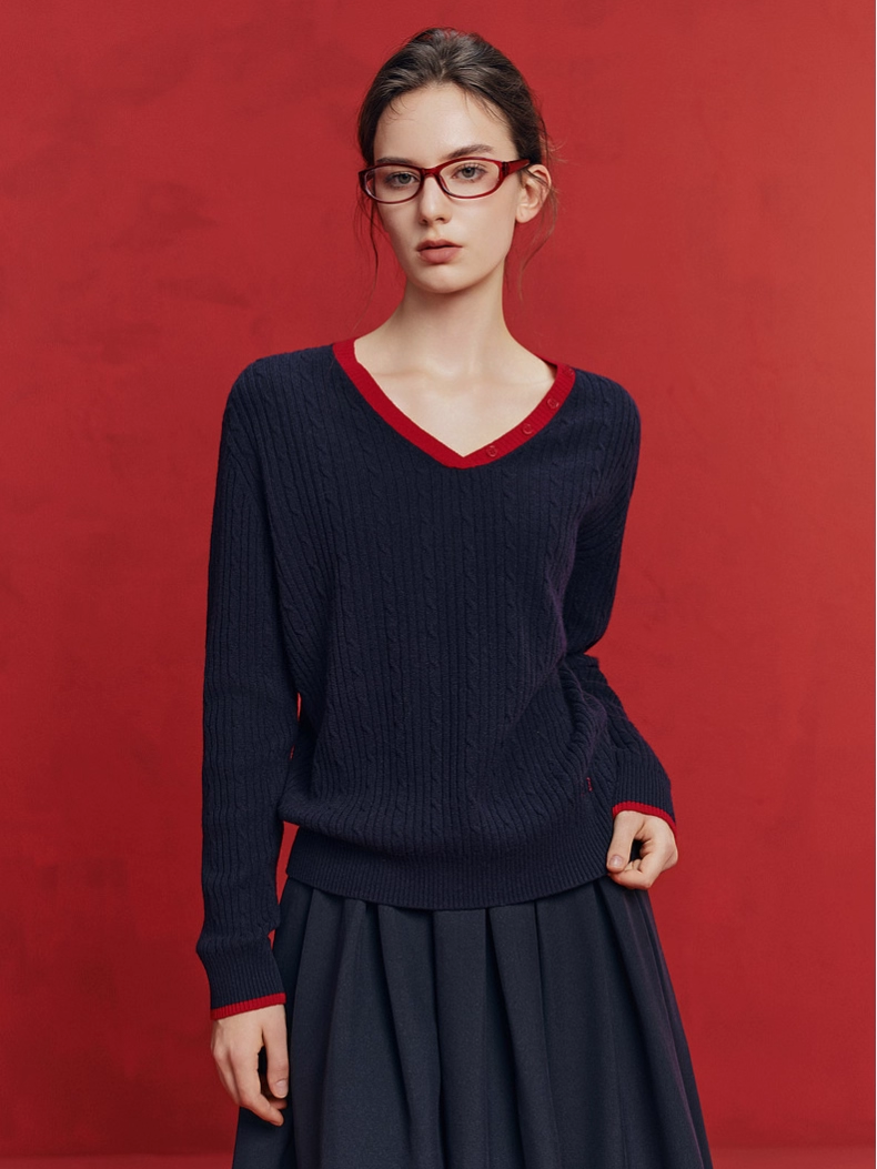 100% Merino Wool French-Style Christmas V-Neck Sweater for Women – New Cozy Relaxed Knit Top